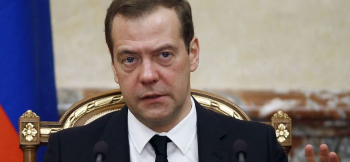Медведев выделит 10 млрд рублей вузам России