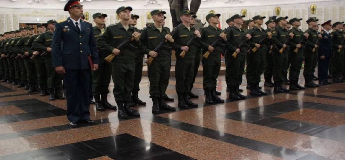 Оркестр сыграл в столичном метро
