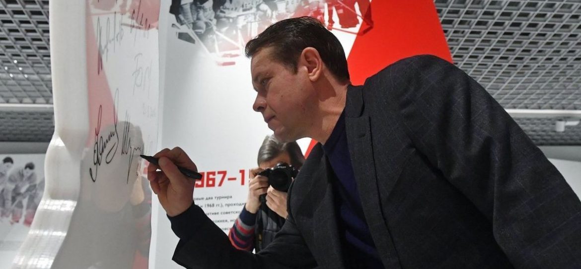 Павел Буре отказался от американского гражданства