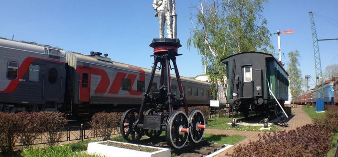 Механический памятник Ленину убрали с Ленинградского вокзала
