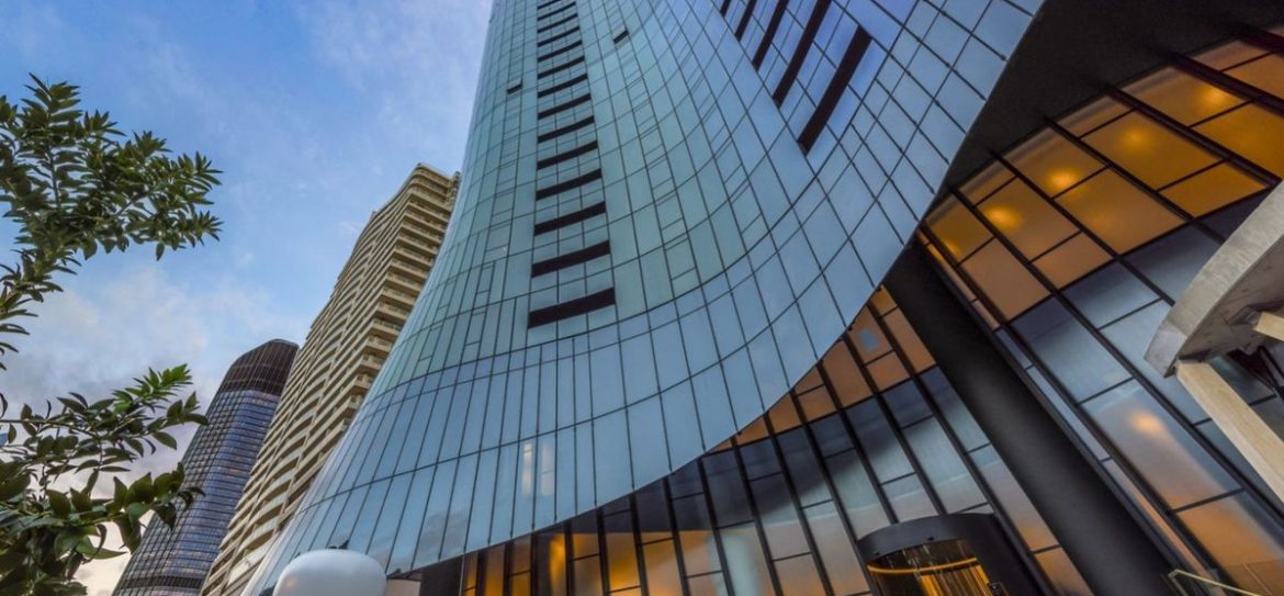 One Bucks Coffee арендовала 100 метров в Omega Plaza