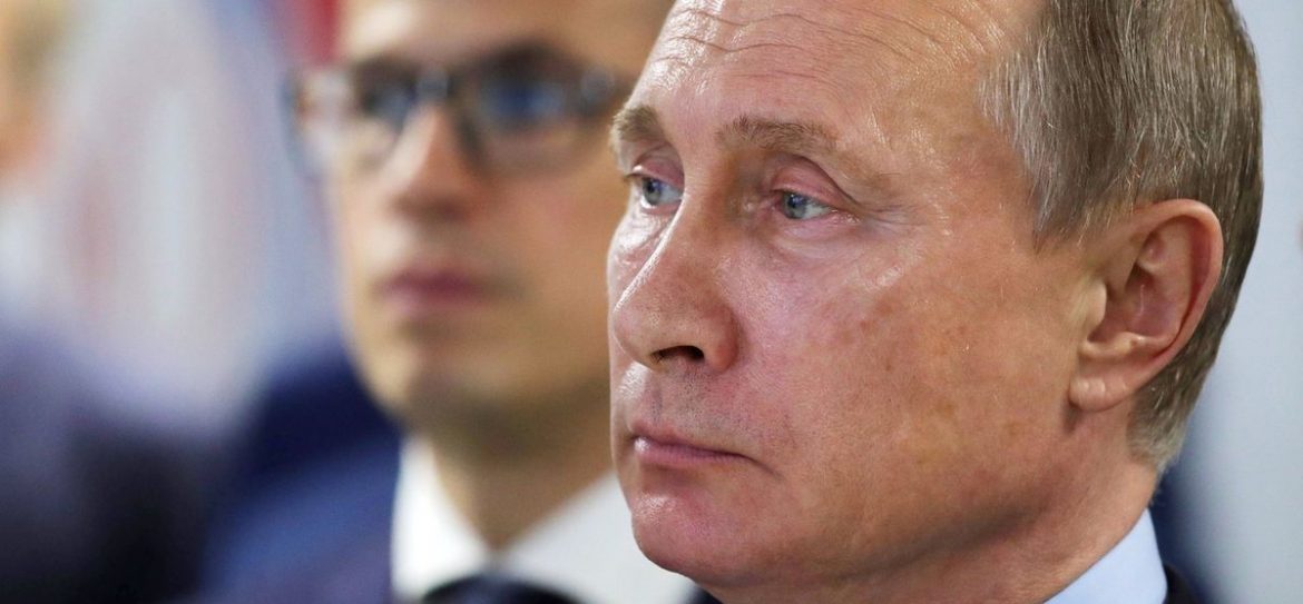 Путин наградил Бердымухамедова Орденом Александра Невского