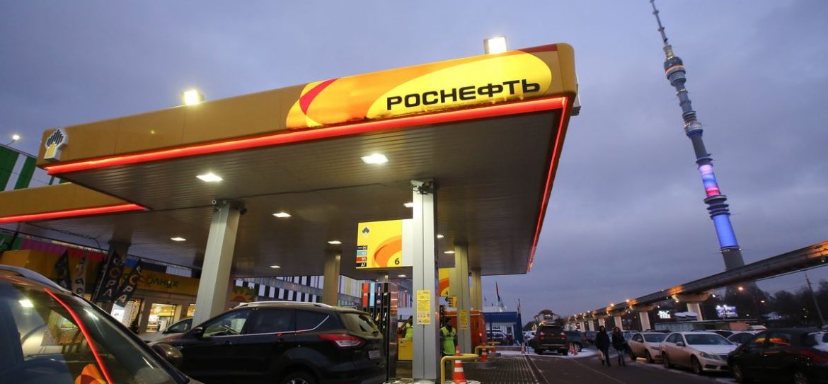 Китайцы претендуют на АЗС Роснефти