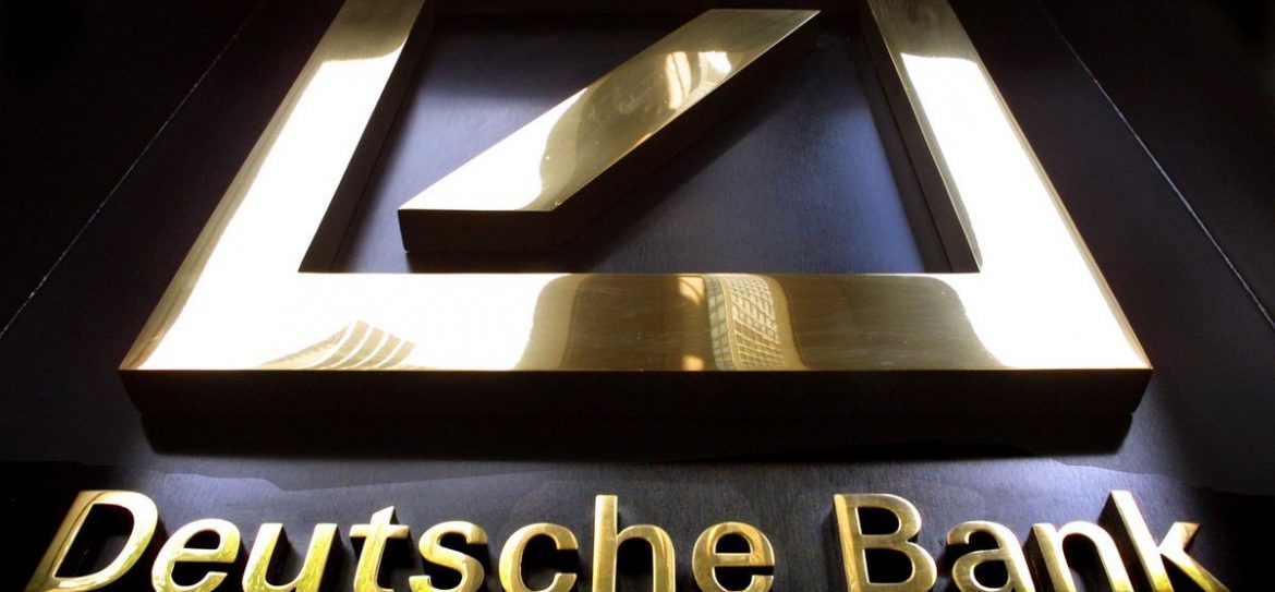 Сотрудники Deutsche Bank поселились у стен Кремля