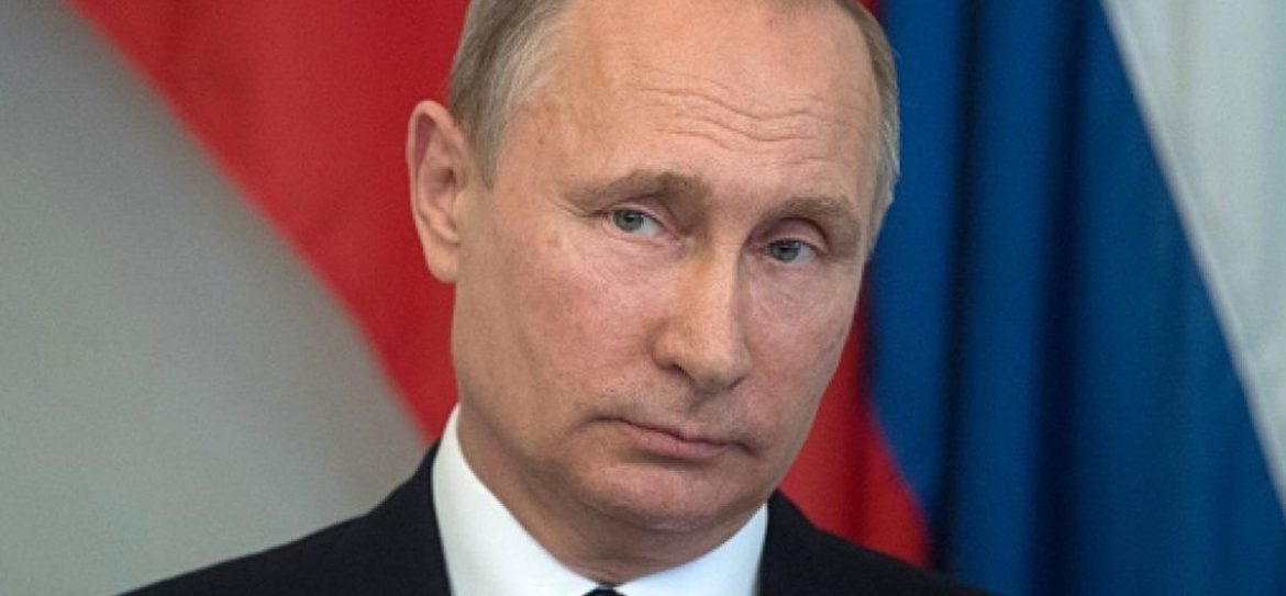 На президентское кресло Путина претендуют Медведев, Собянин и Кадыров