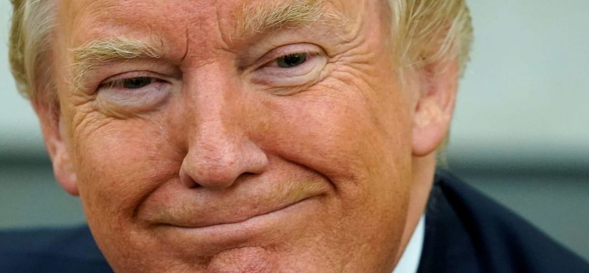 На границе США и Мексики появился свой «писающий мальчик»