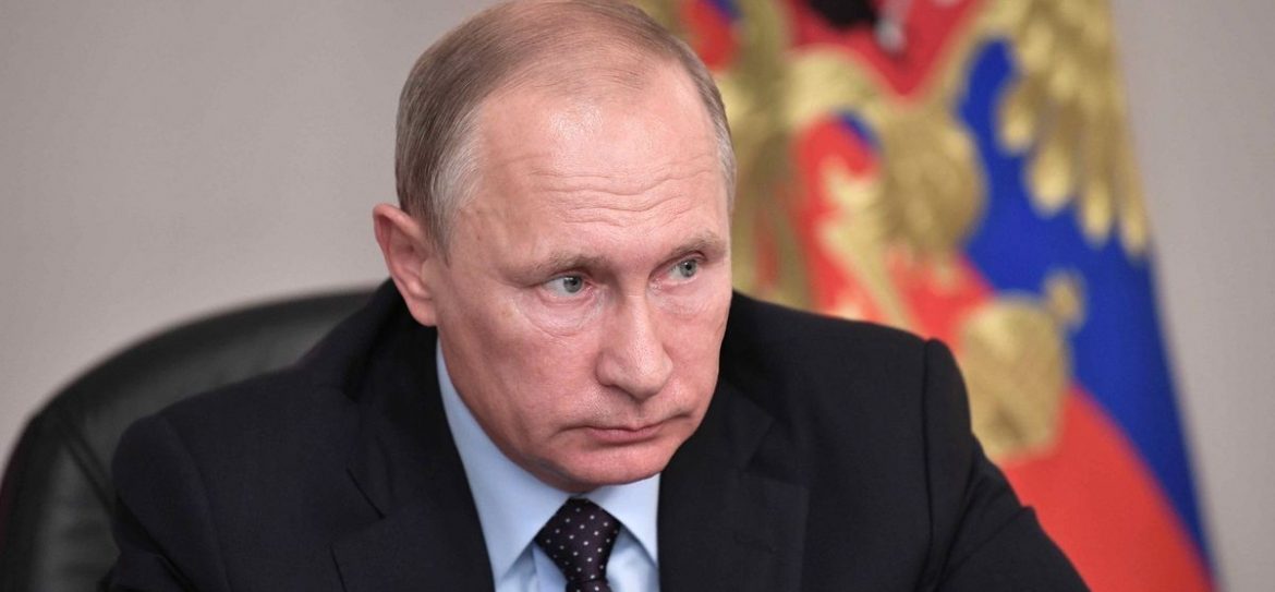 Владимир Путин поздравил Си Цзиньпина с Днем образования КНР