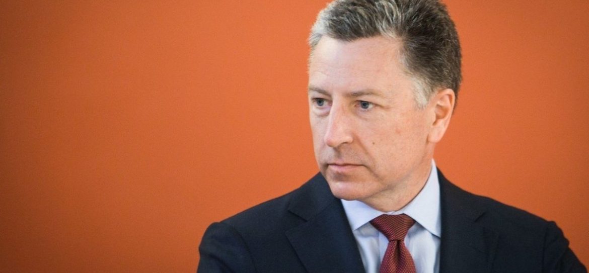 Волкер пообещал Суркову надавить на Киев в реализации Минска-2