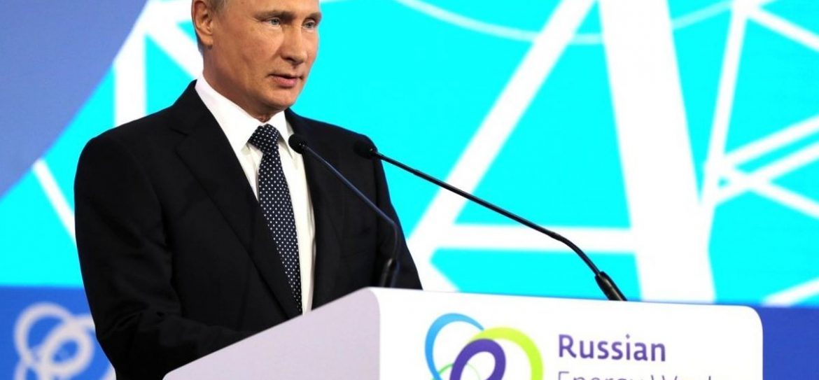 Путин и Вучич обсудили по телефону поставки МиГ-29 и Т-72 в Сербию