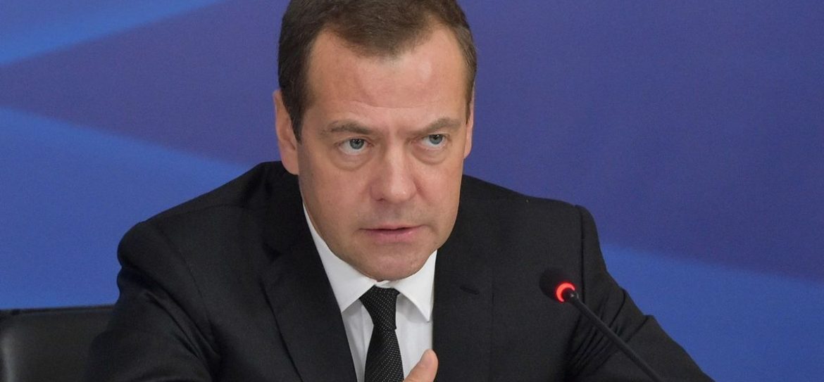 Единую Россию в Госдуме может возглавить Сергей Неверов