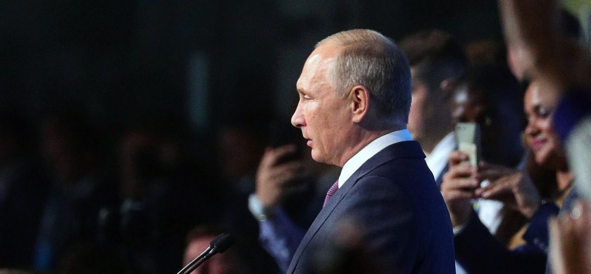 Путин направил поздравительную телеграмму Сооронбаю Жээнбекову
