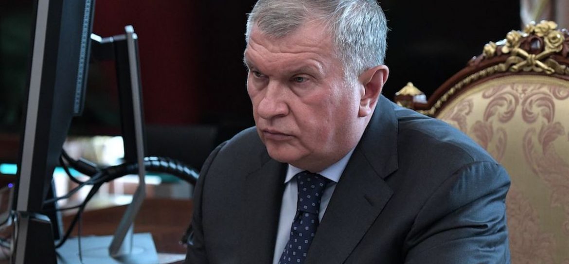 Сечин вложится в нефтепереработку на Кубе