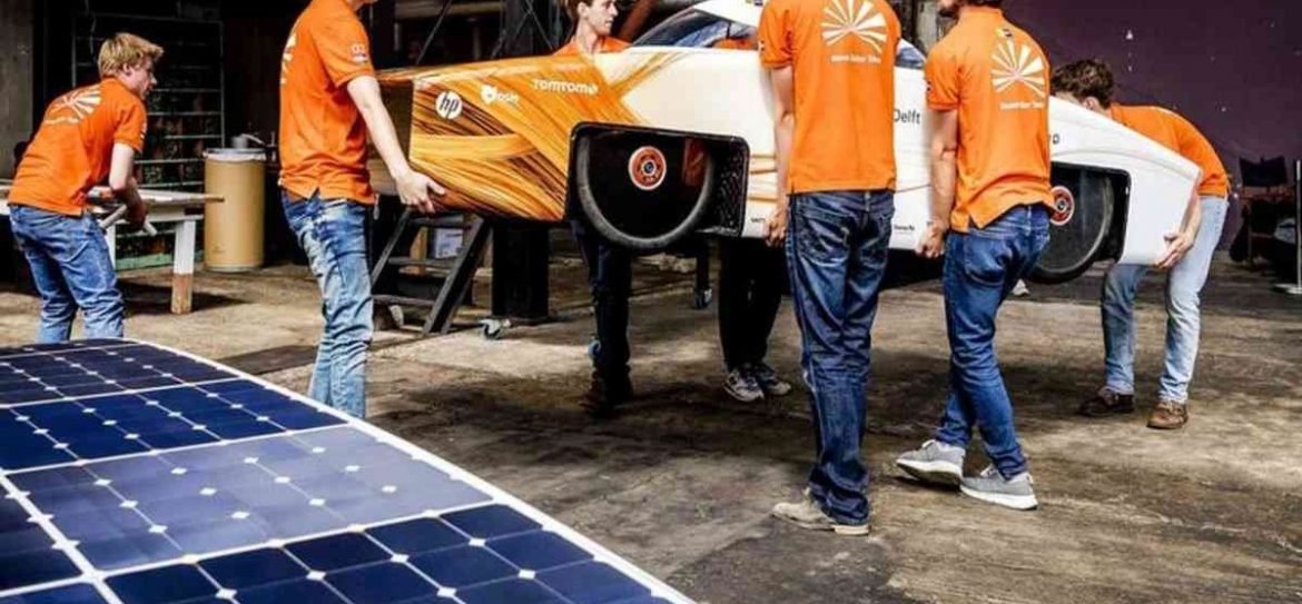 The World Solar Challenge началось в Австралии