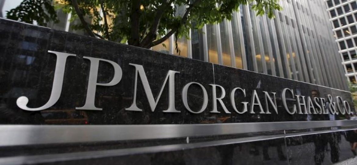 J.P. Morgan открыл кредитную линию Газпрому сроком на пять лет