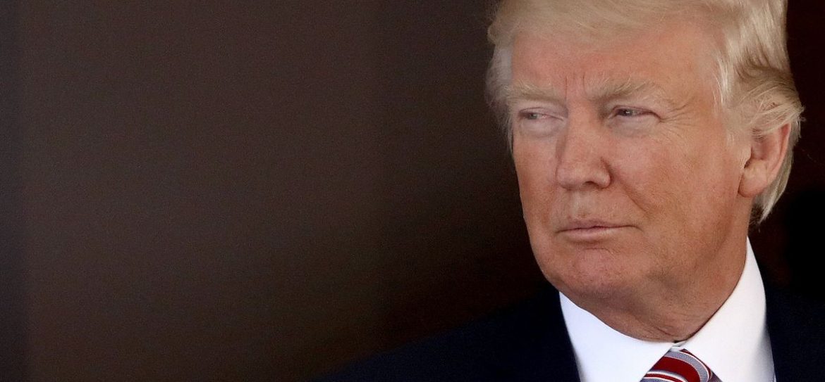 Американцы потратили на онлайн-покупки $8 млрд за 24 часа