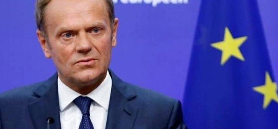 Д.Туск выразил обеспокоенность политикой правящей партии Польши