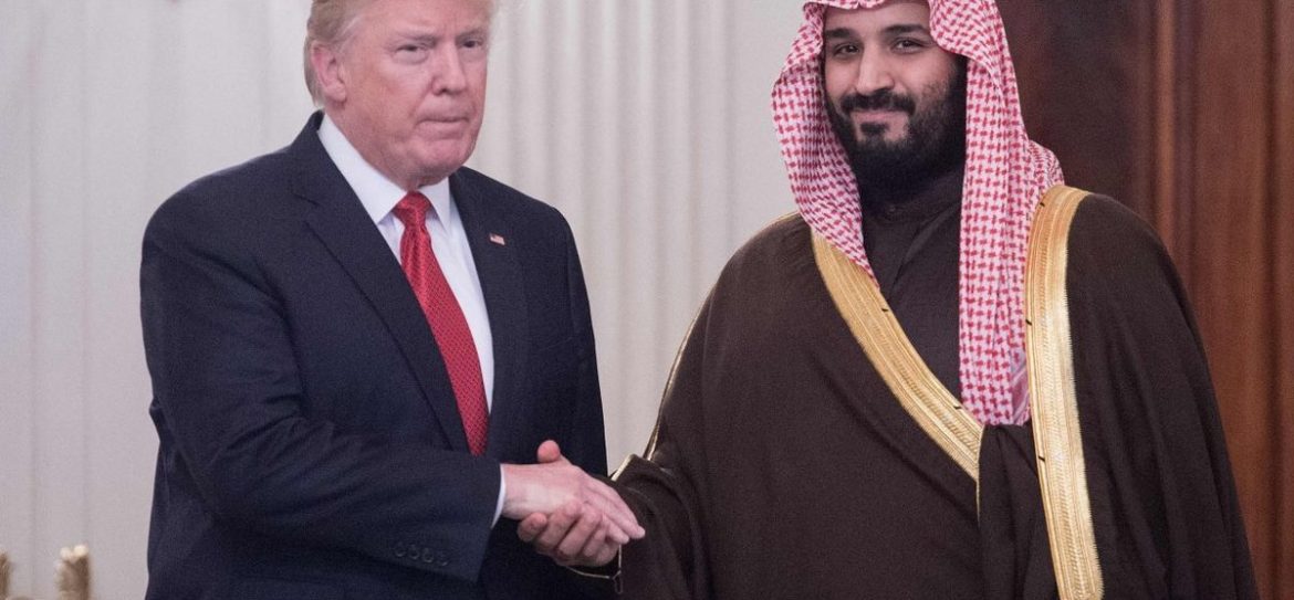 Трамп уговорил короля Саудовской Аравии разместить акции Saudi Aramco в США