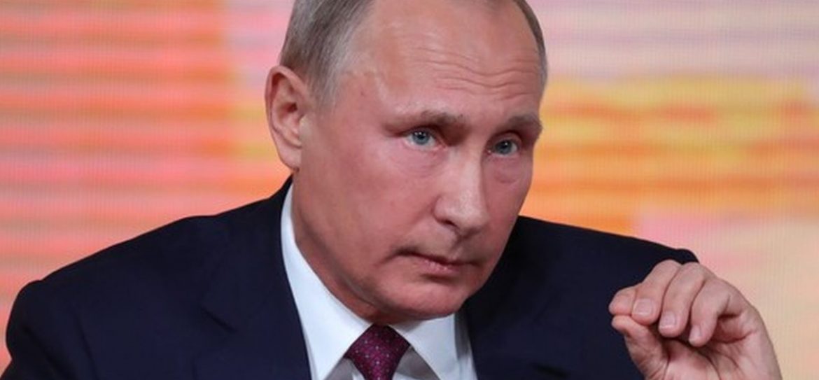 Путин простит россиянам долги
