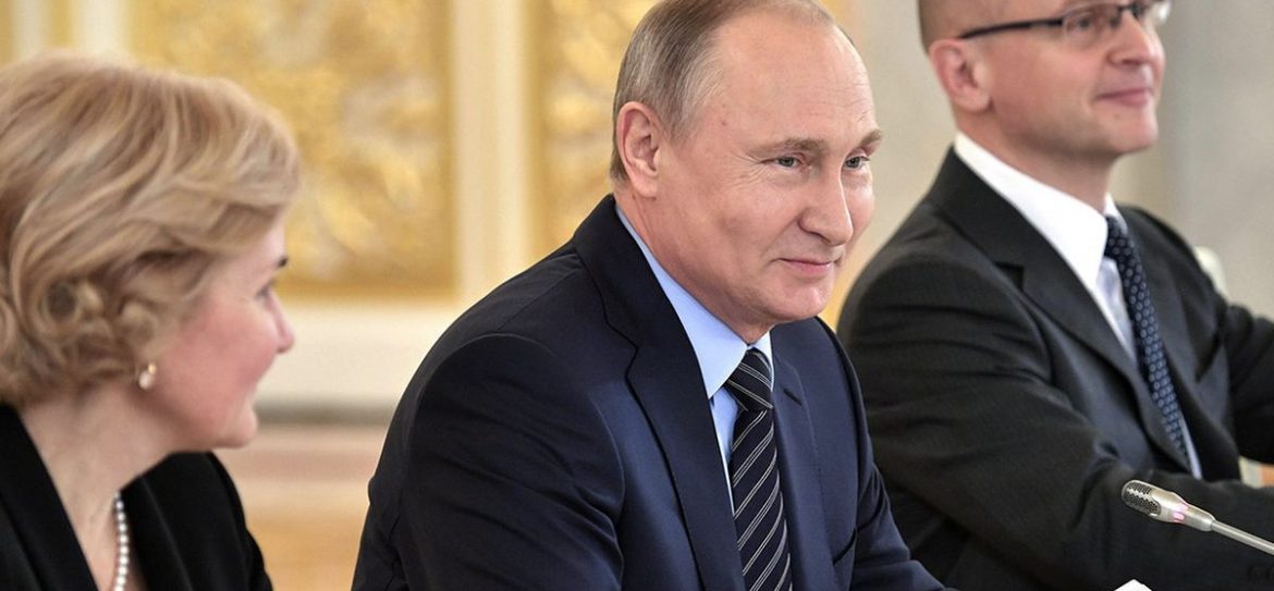 Дмитрий Догадкин сменил посла РФ в Омане Энварбика Фазельянова