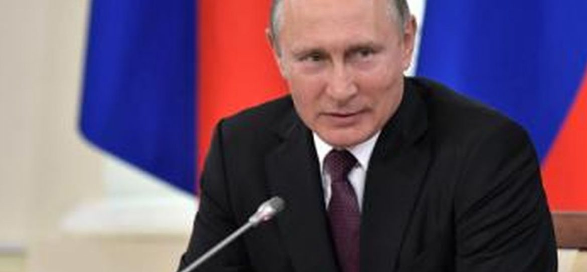 НХЛ: Путин сыграл в хоккей на Красной площади