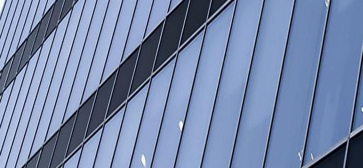 «Газпром» собирается продать офисный центр в Салехарде