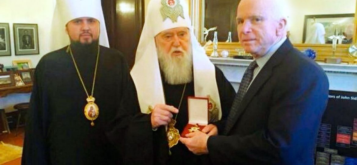 РПЦ ведет переговоры с Денисенко, призывающего расстреливать Донбасс