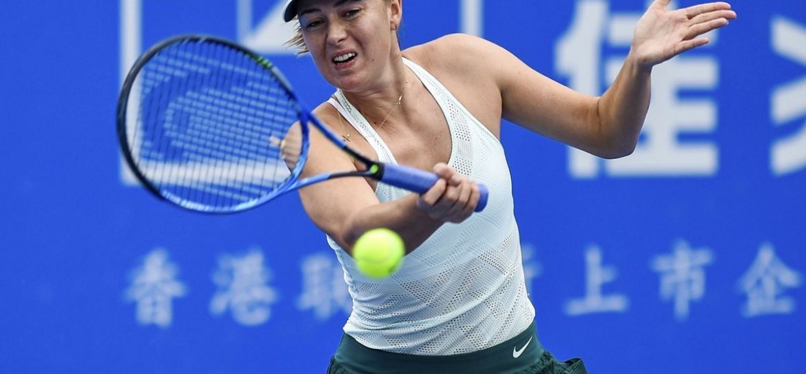 Катерина Синякова вышла в финал теннисного турнира WTA в Шэньчжэне