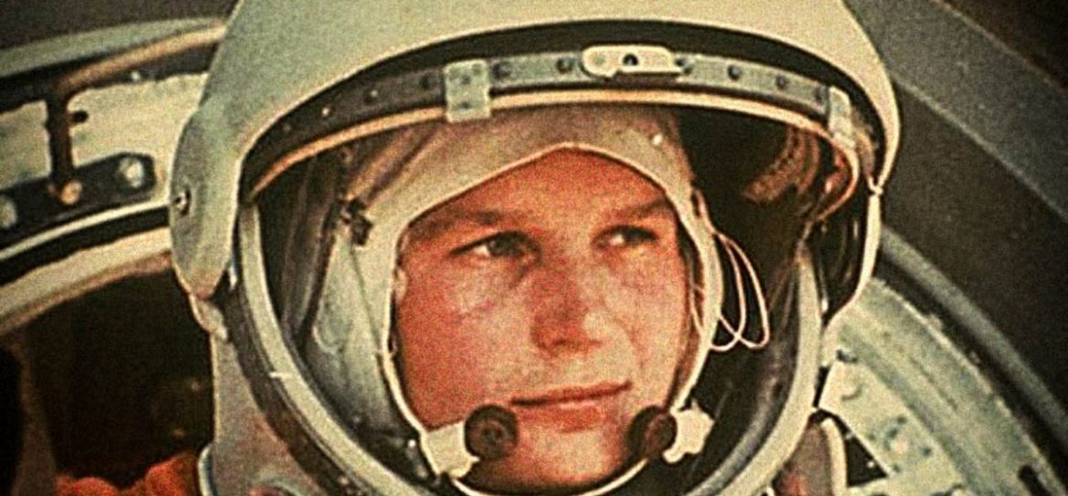 Даже через полвека Юрий Гагарин остается главным кумиром россиян