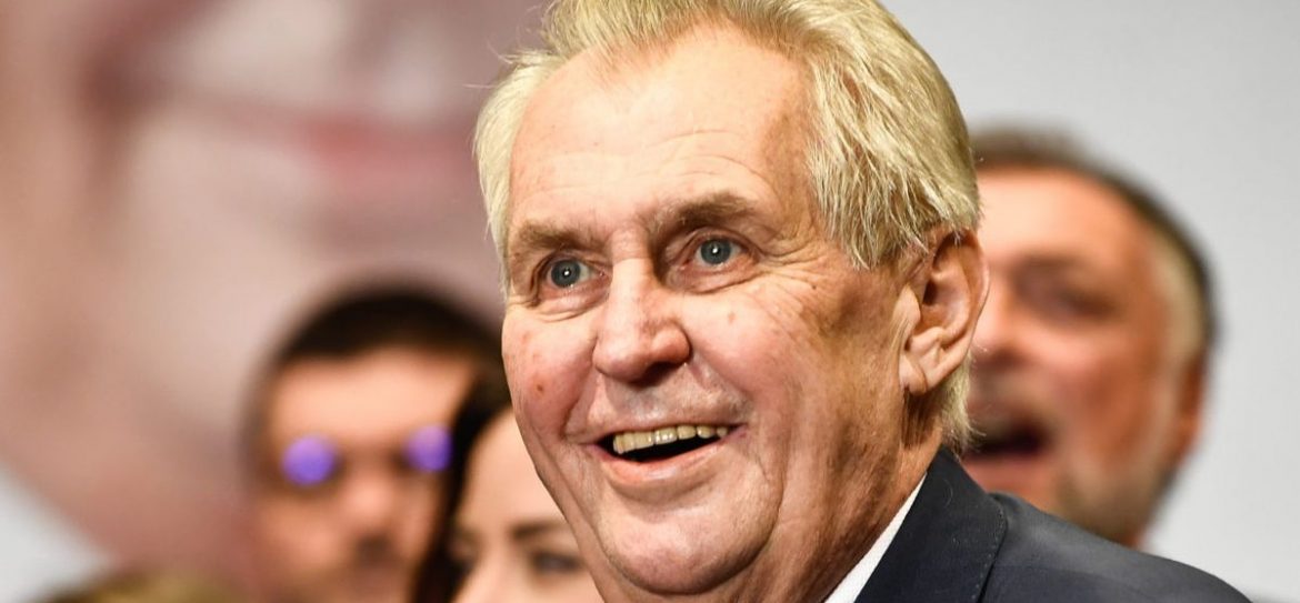 На выборах президента Чехии победил Милош Земан
