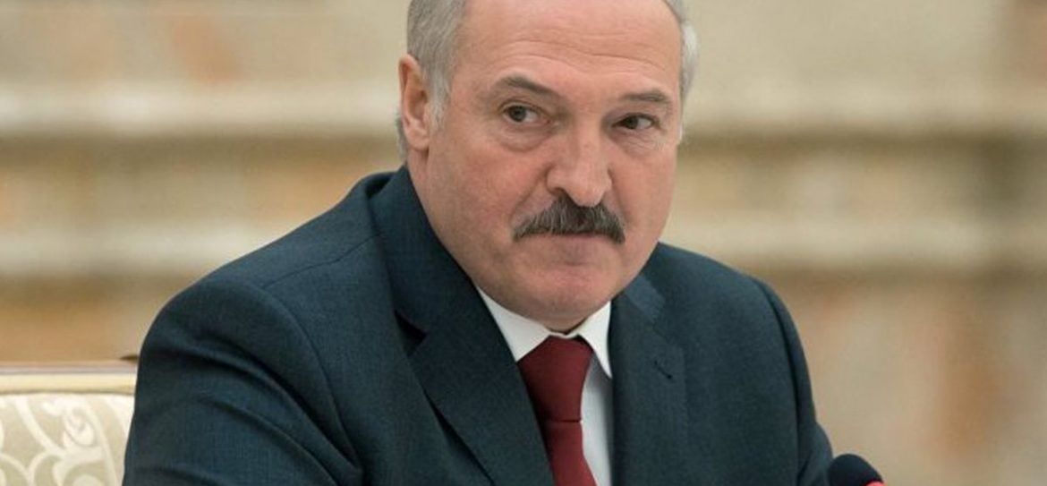 Сборную Белоруссии предупредили о недопустимости использования флага РФ на Играх. МПК запретил белорусам использовать российский флаг на Паралимпиаде-2018. IPC предупредил белорусов о запрете флага России на Олимпиаде в Южной Корее.