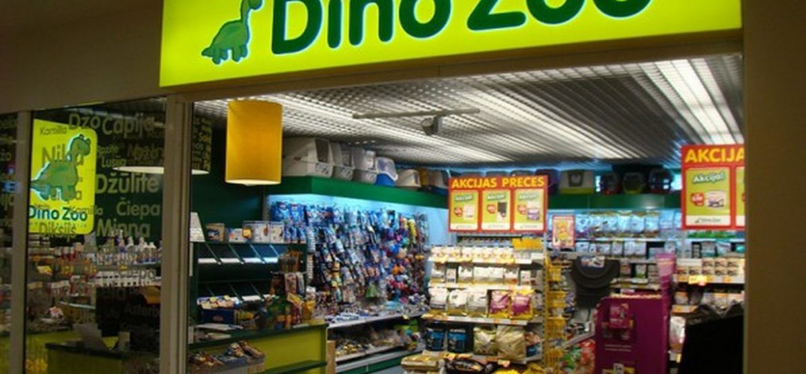 В России откроется первый магазин товаров для животных сети Dino Zoo