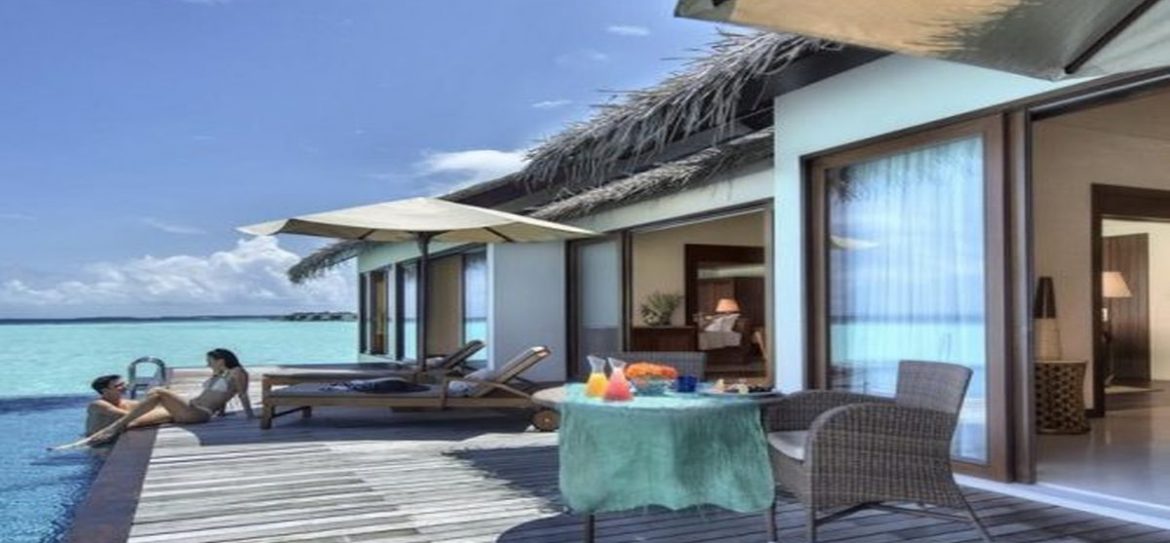 На курорте Jumeirah Vittaveli появился первый на Мальдивах ледовый каток