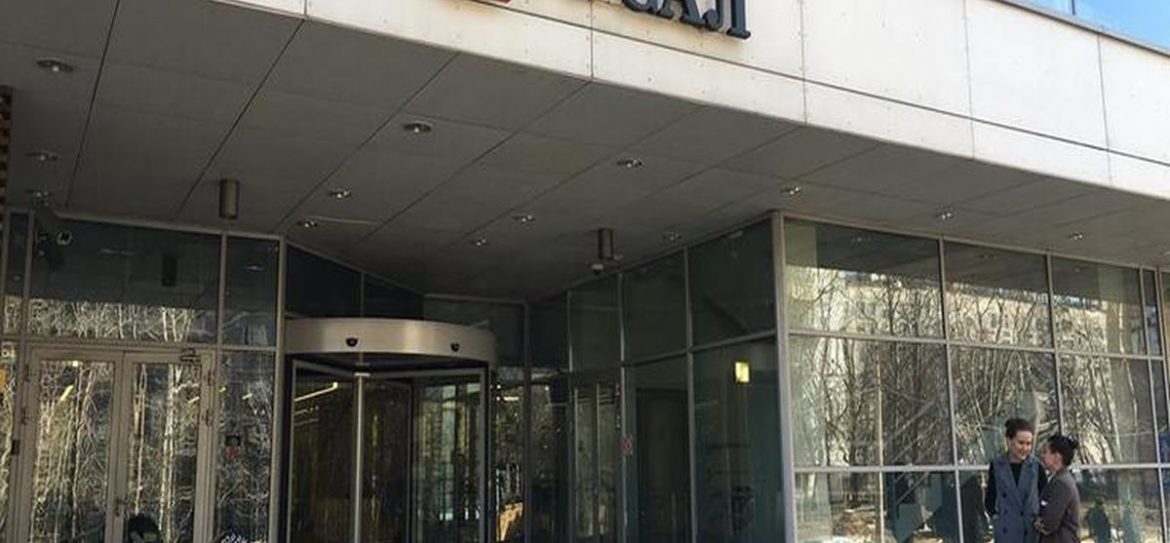 Лондонская биржа металлов (LME) с 17 апреля прекращает торги алюминием «Русала»