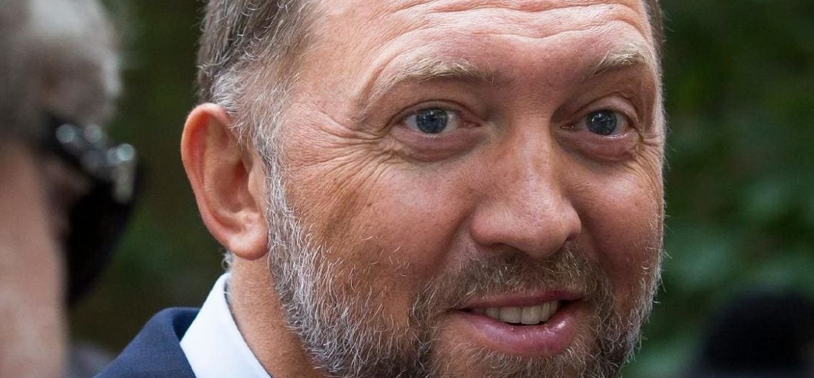 Стоимость акций российской компании Rusal, попавшей под американские санкции, продолжила снижение и, по данным Гонконгской биржи, упала на 24,51% по сравнению с закрытием в минувшую пятницу