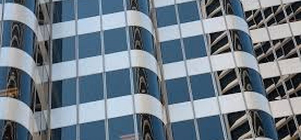 Здание середины XIX в., расположенное в пешей доступности от метро «Маяковская», выставлено на аукцион на Единой торговой площадке Москвы