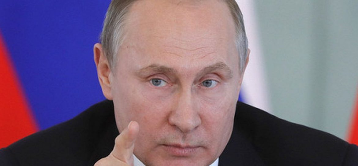 Президент России примет Болтона в Кремле