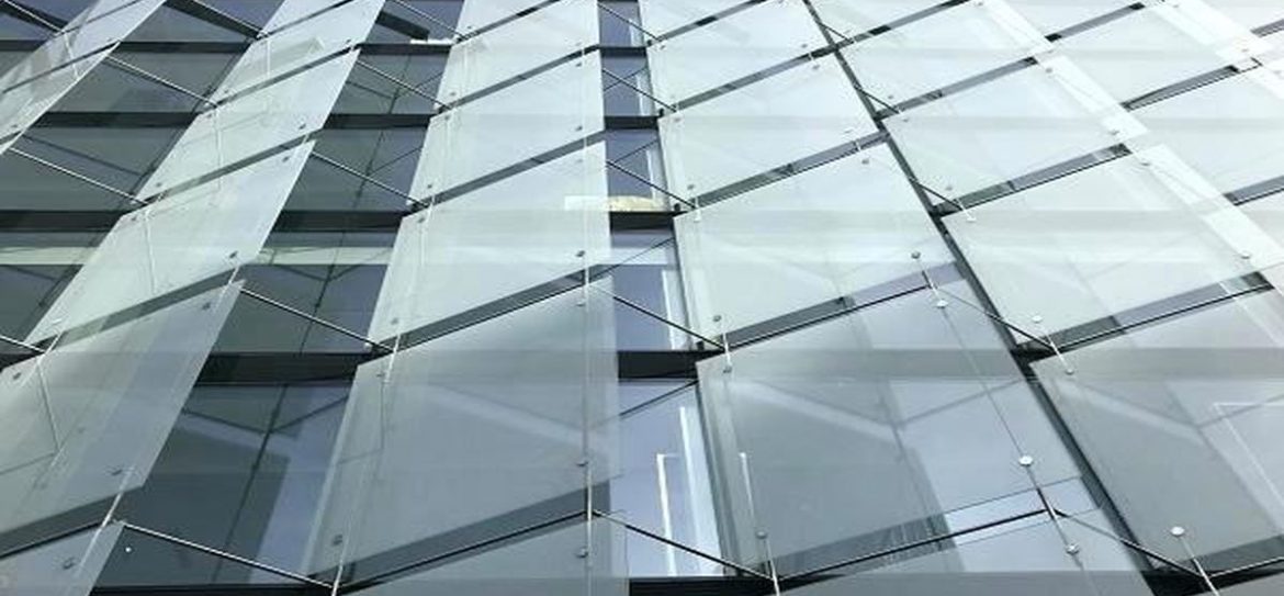 В 2011 г. сотрудник платежной компании Qiwi за три месяца «намайнил» на терминалах компании 500 000 биткойнов, что стоило тогда $5 млн