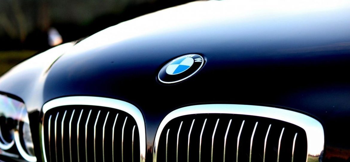 Компания BMW объявила российские цены на возрожденную BMW 8-Series Coupe, продажи которой в России начнутся 24 ноября текущего года