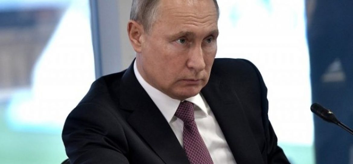 Путин освободил инвалидов от взносов на капремонт