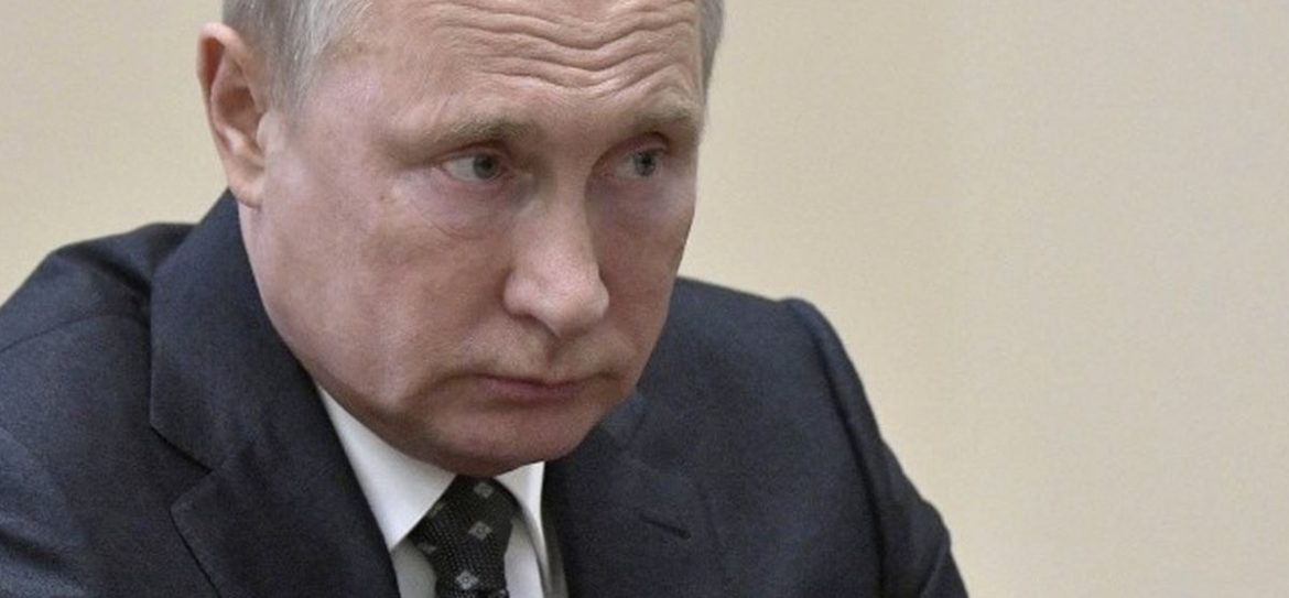 Песков не исключил наличие «Штази» у Путина