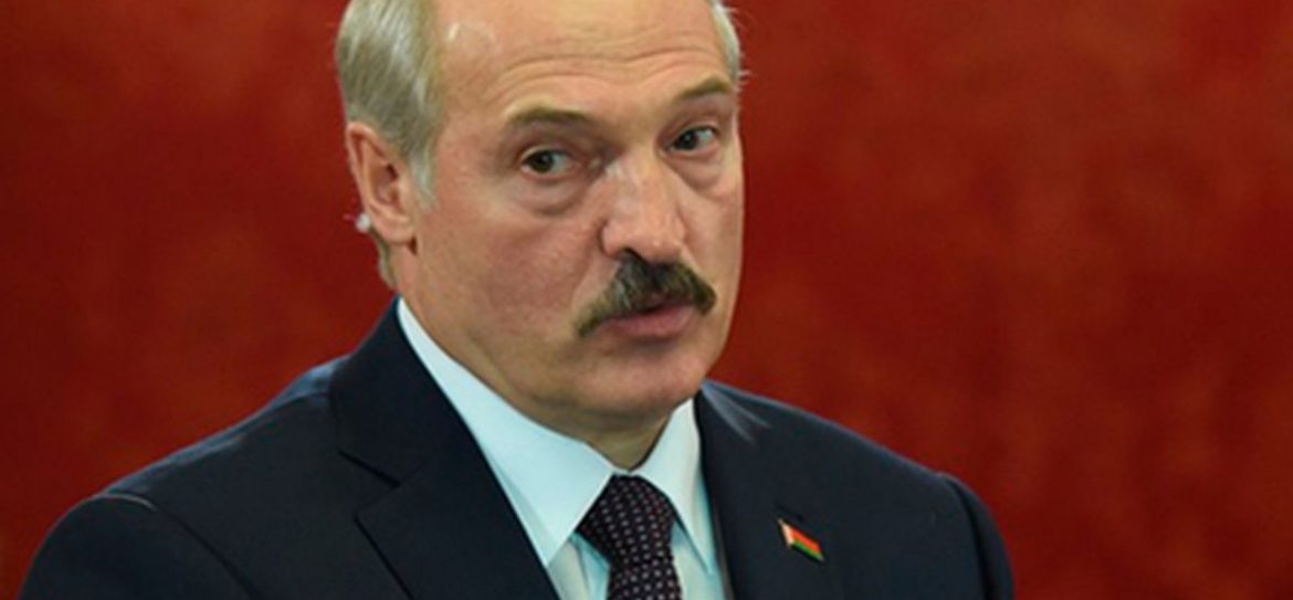 Лукашенко может понизить тарифы на мобильную связь