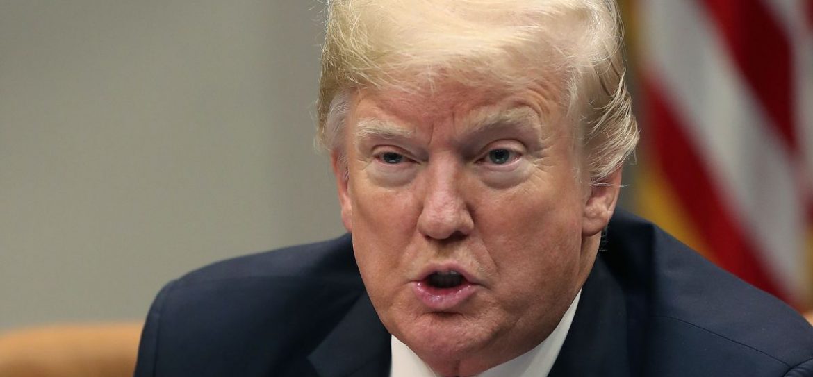 Трамп согласился замедлить вывод войск из Сирии