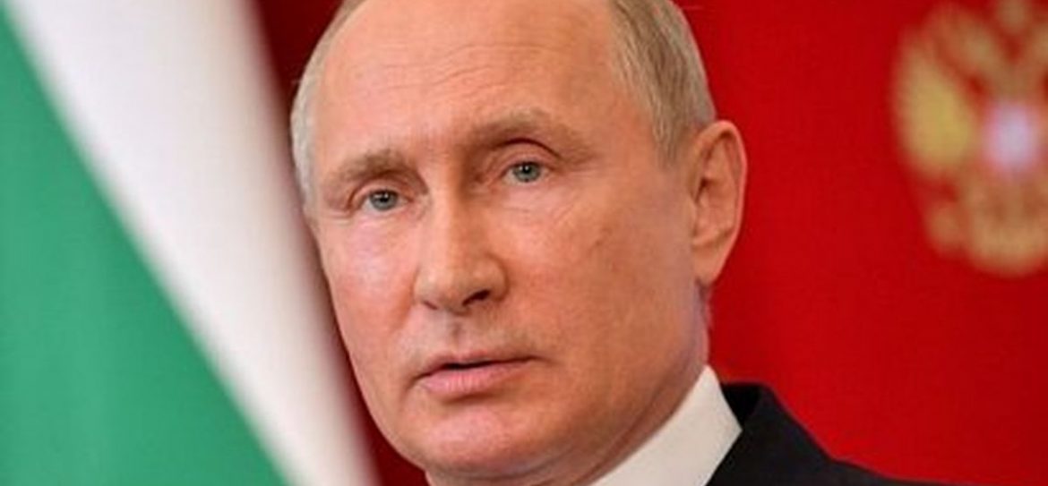Путину доверяет 33,4% россиян
