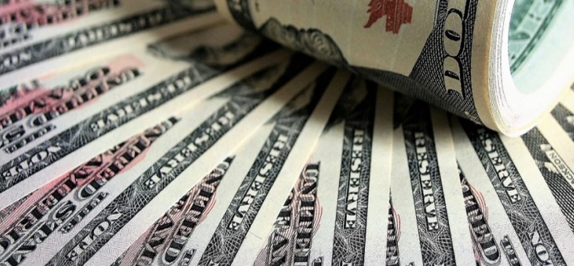 Соцсети высмеяли словесный пинг-понг между Чубайсом и Захаровой