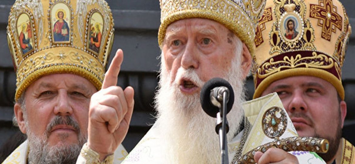 Украинского епископа-раскольника не пустили в русский монастырь