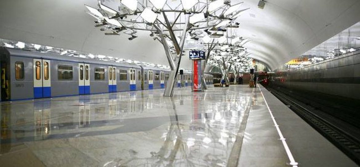 Поезда на Сокольнической линии метро едут по графику