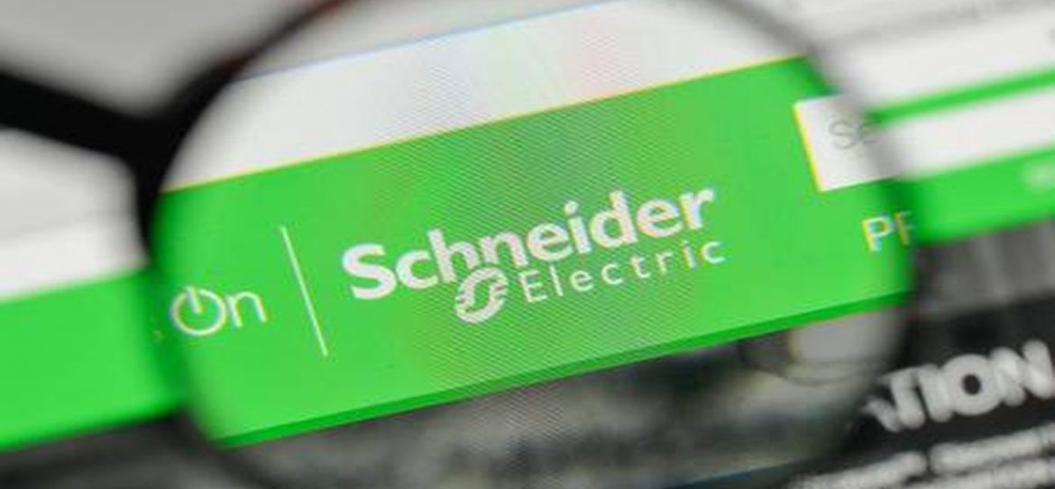 Schneider Electric подарил Казанскому энергетическому колледжу новое электротехническое оборудование