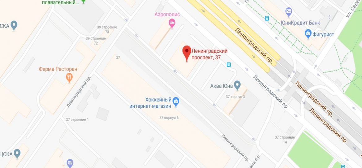 На Ленинградском проспекте произошла авария с участием трех машин