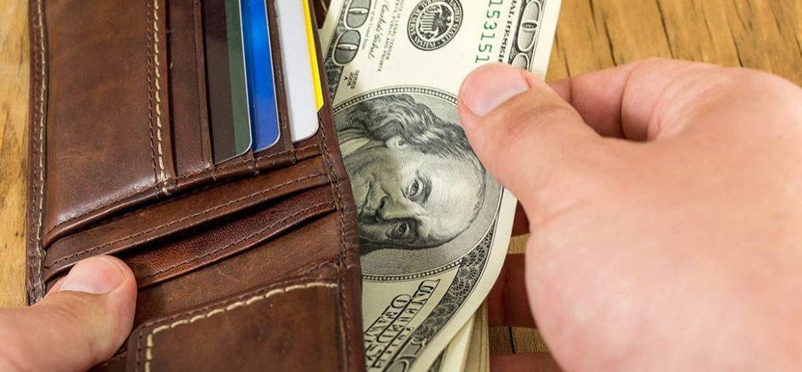 С 1 мая «Почта России» повысит зарплату своим сотрудникам на 20%