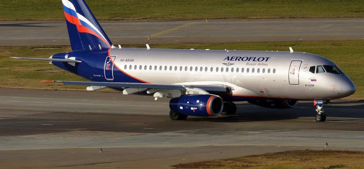 Москва-Самара: Sukhoi Superjet 100 вернулся в аэропорт Шереметьево